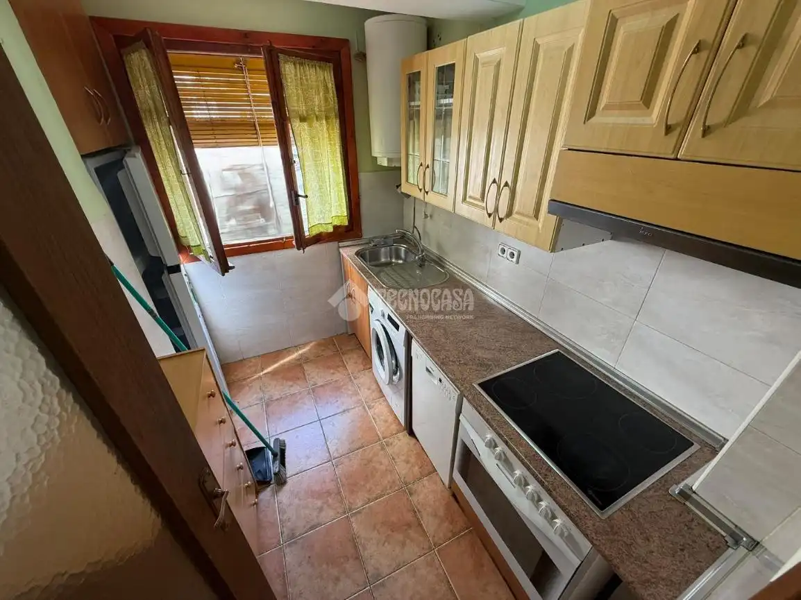 Cocina de Piso en venta en Zaragoza con Calefacción