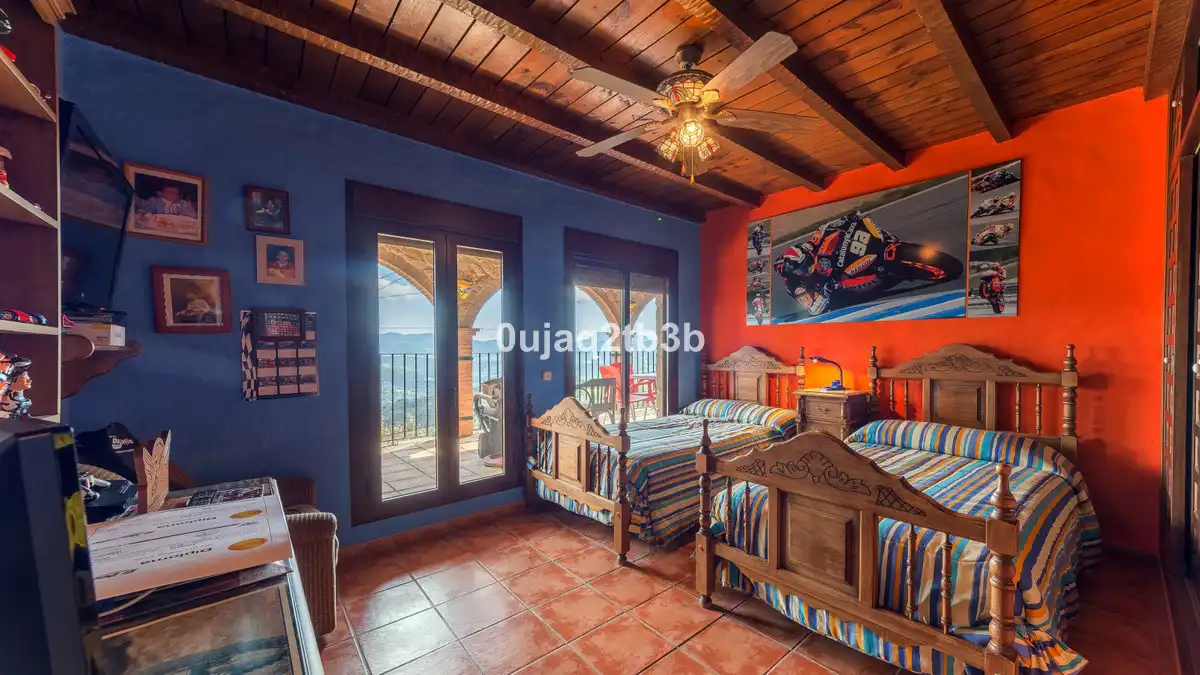 Terreny residencial en venda a Cortes de la Frontera, imagen 4