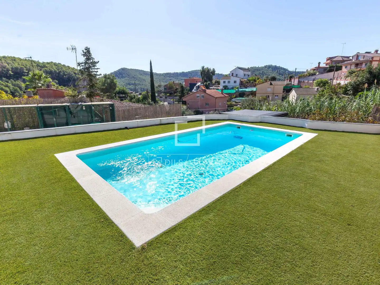 Piscina de Casa o xalet en venda en Vallirana, Barcelona