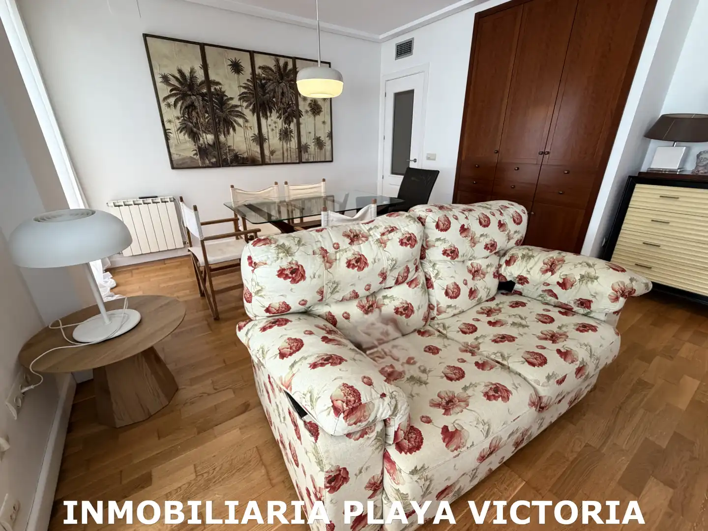 Living room of Flat for sale in Cádiz  with Air Conditioner, Heating and Parquet flooring