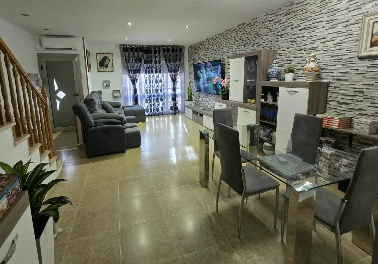 Maison mitoyenne avec terrasse à vendre à Carrer Carrer Gironès, imagen 7