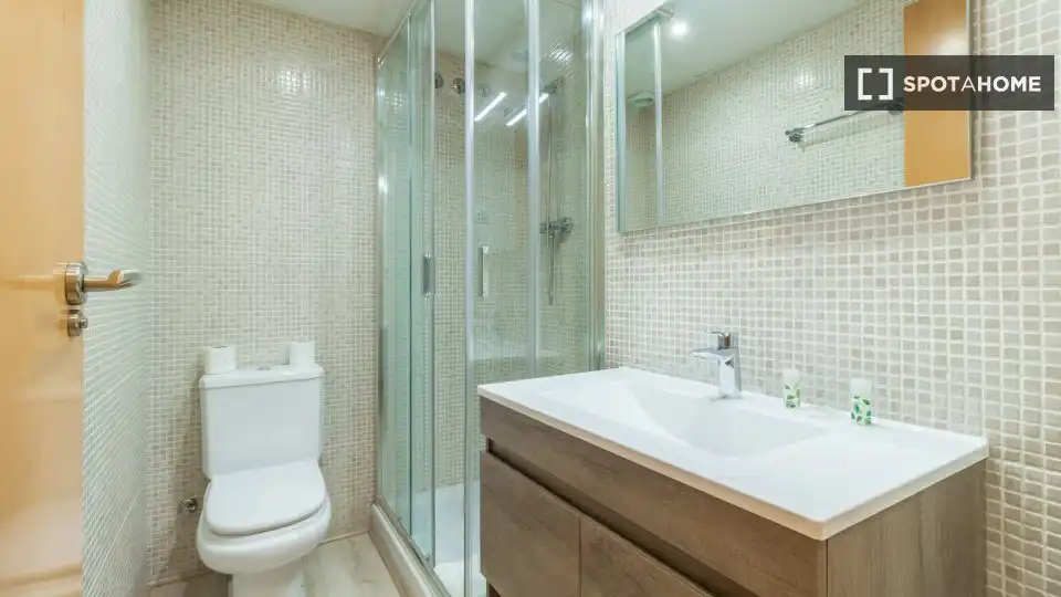 Appartamento con terrazza in affitto a Eixample, imagen 18