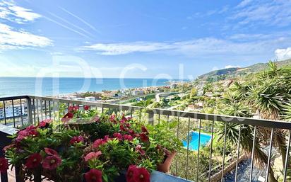 Exterior view of Flat for sale in Castelldefels  with Terrace, Balcony and Alarm