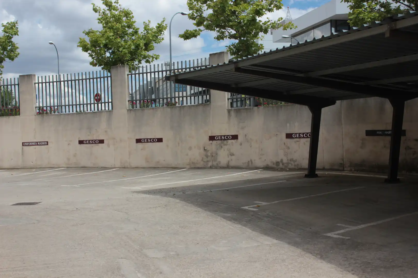 Parking de Nave industrial en venta en Boadilla del Monte con Calefacción