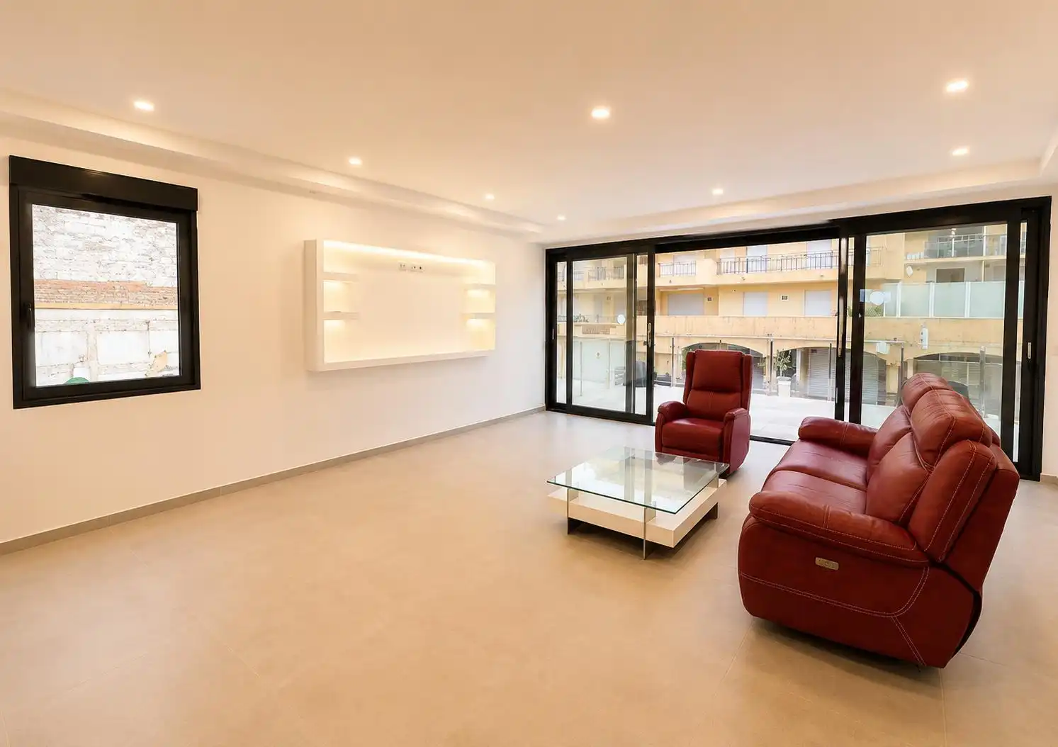 Villa zum Verkauf in Carrer DE LA ROCA NEGRA, imagen 11