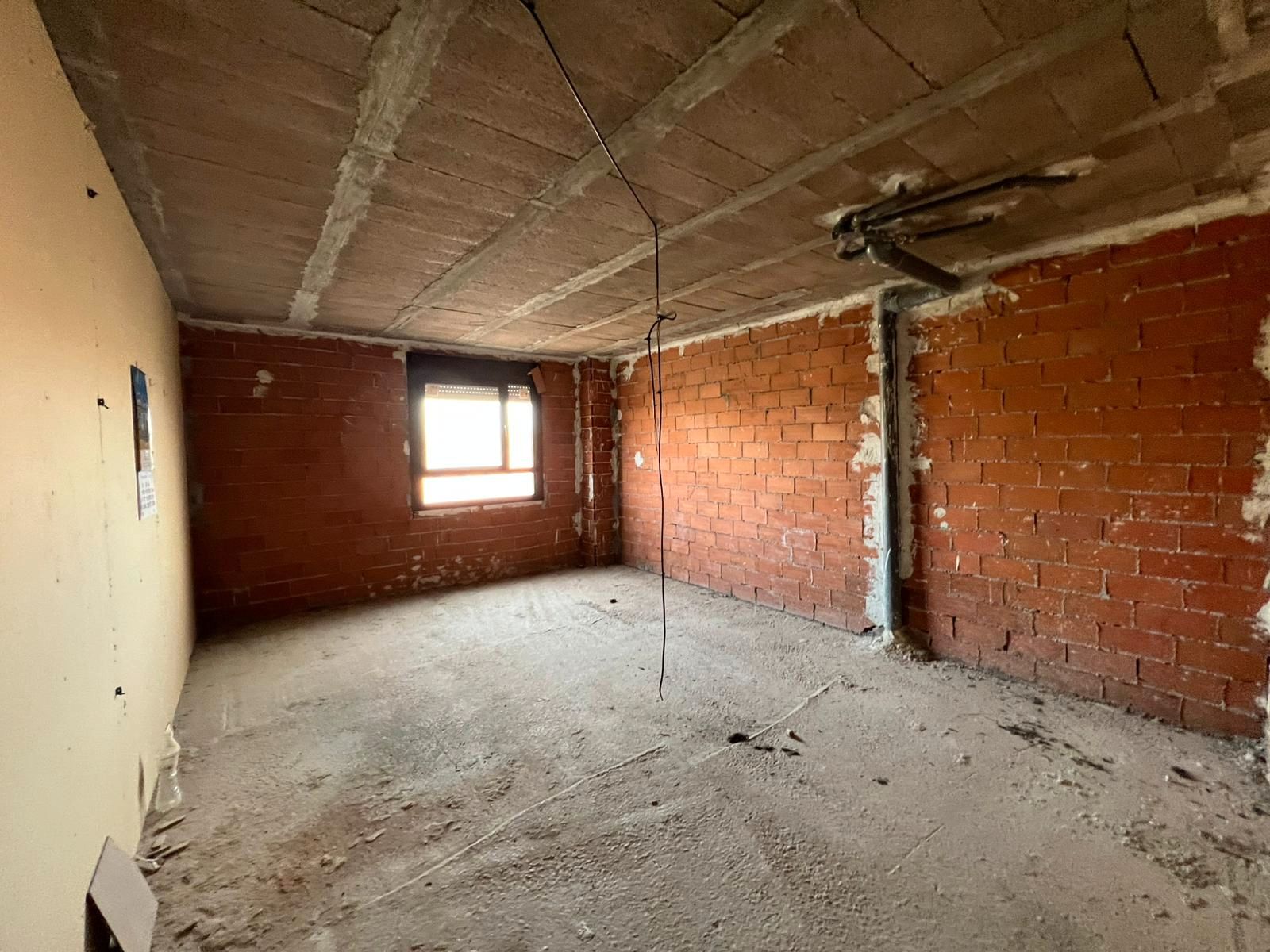 Local de alquiler en Calle de Julio Valdeón, Foso - Moreras