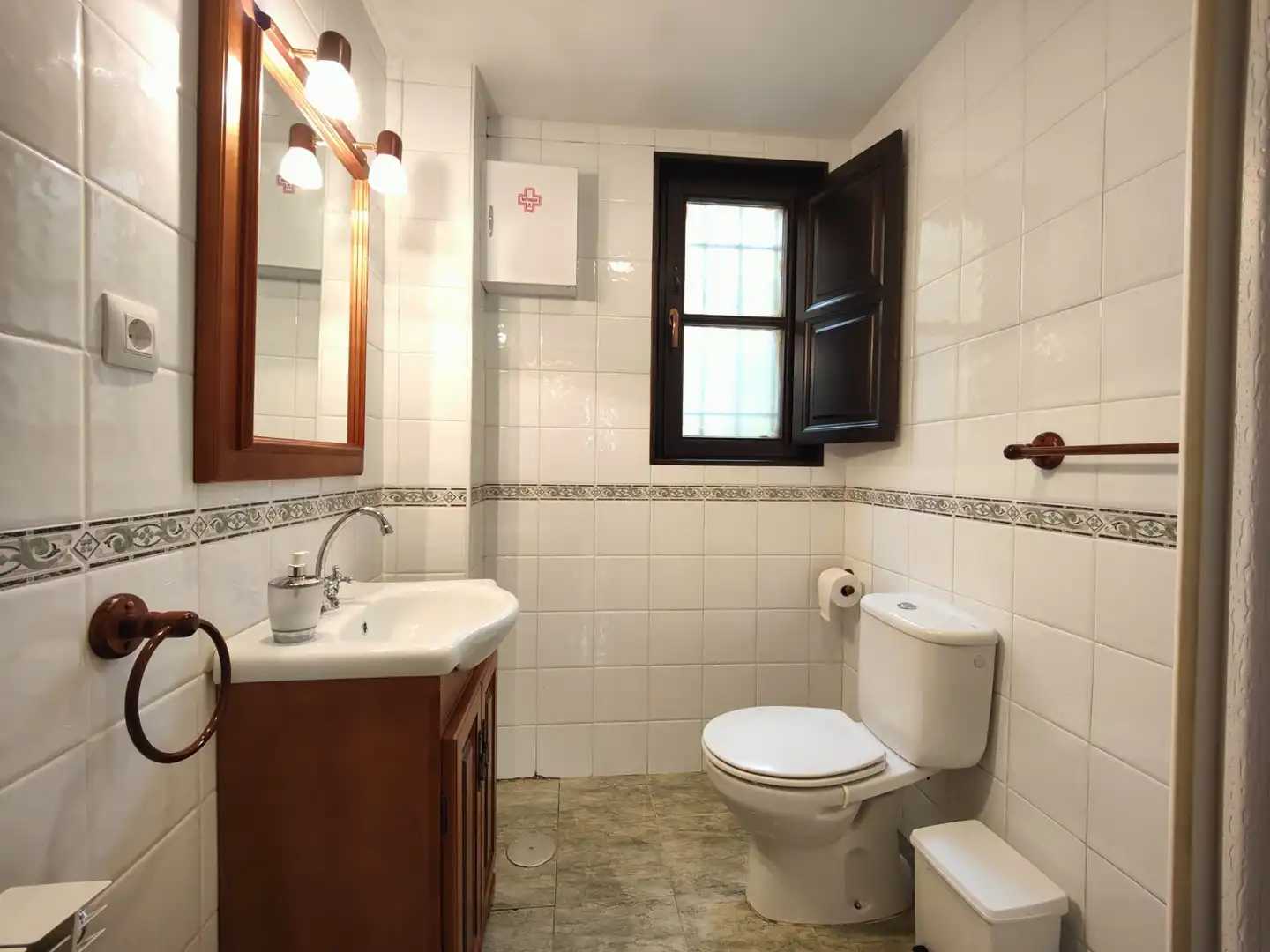 Baño de Casa o chalet en venta en Quirós con Jardín privado, Amueblado y Balcón