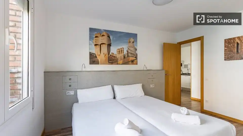 Appartamento con terrazza in affitto a Eixample, imagen 12