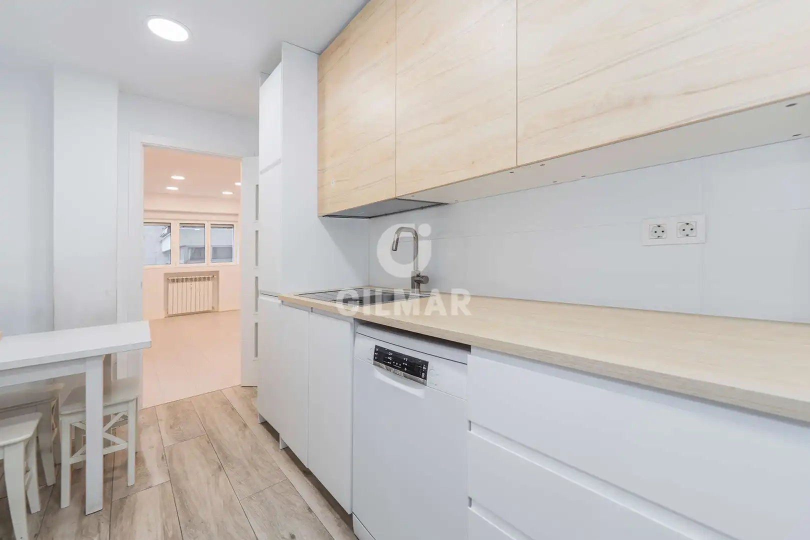 Kitchen of Flat for sale in Madrid  with Heating