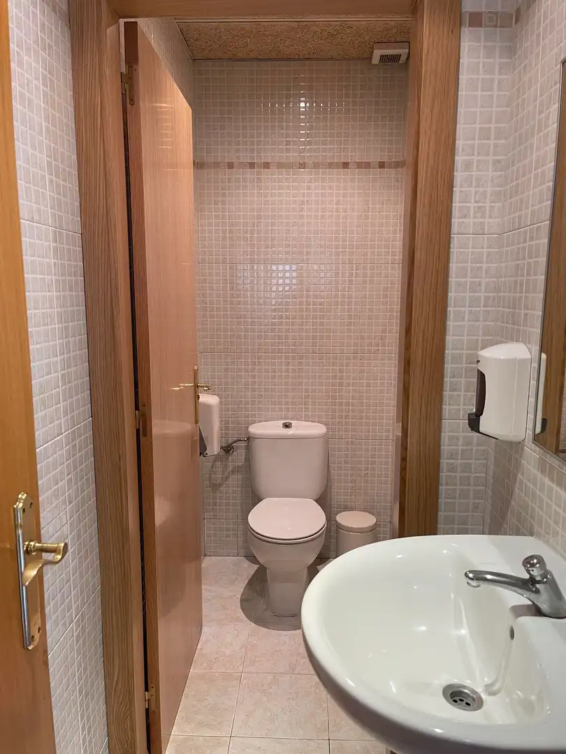 Gewerbefläche zum Verkauf in Carrer de Tarragona 1, imagen 23