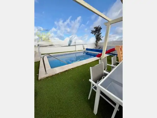 Piscina de Casa o xalet en venda en Ronda amb Aire condicionat, Calefacció i Jardí privat