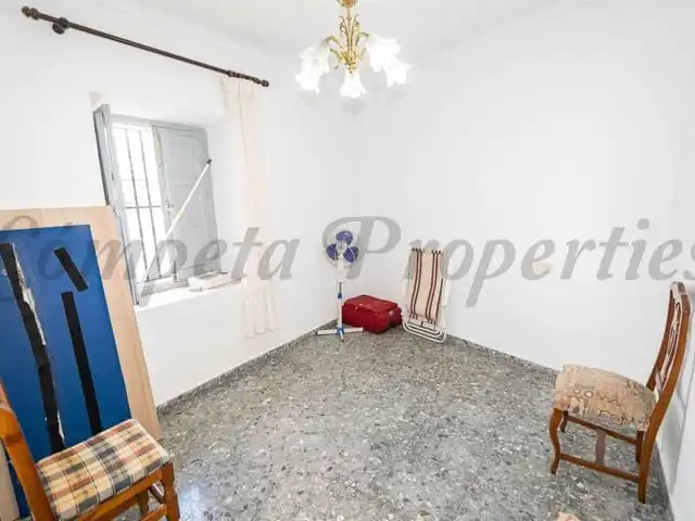 Casa adosada en venda a Torrox Pueblo