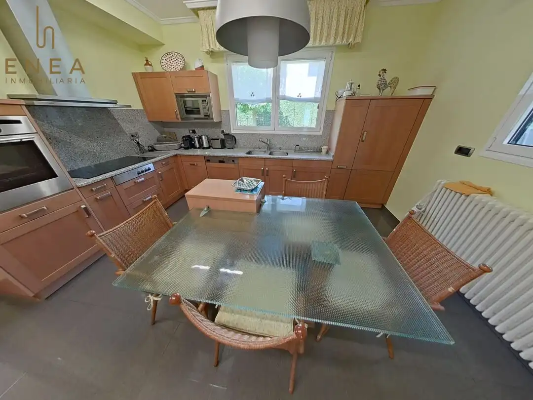 Cocina de Casa o chalet en venta en Vitoria - Gasteiz con Calefacción, Jardín privado y Trastero