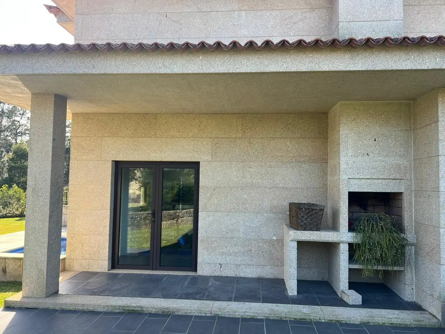 Vista exterior de Casa o chalet en venta en O Rosal   con Calefacción, Jardín privado y Terraza
