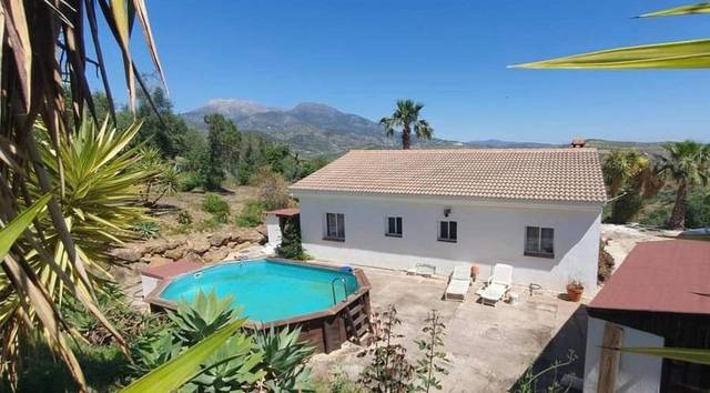 Finca rústica en Venta en Tolox