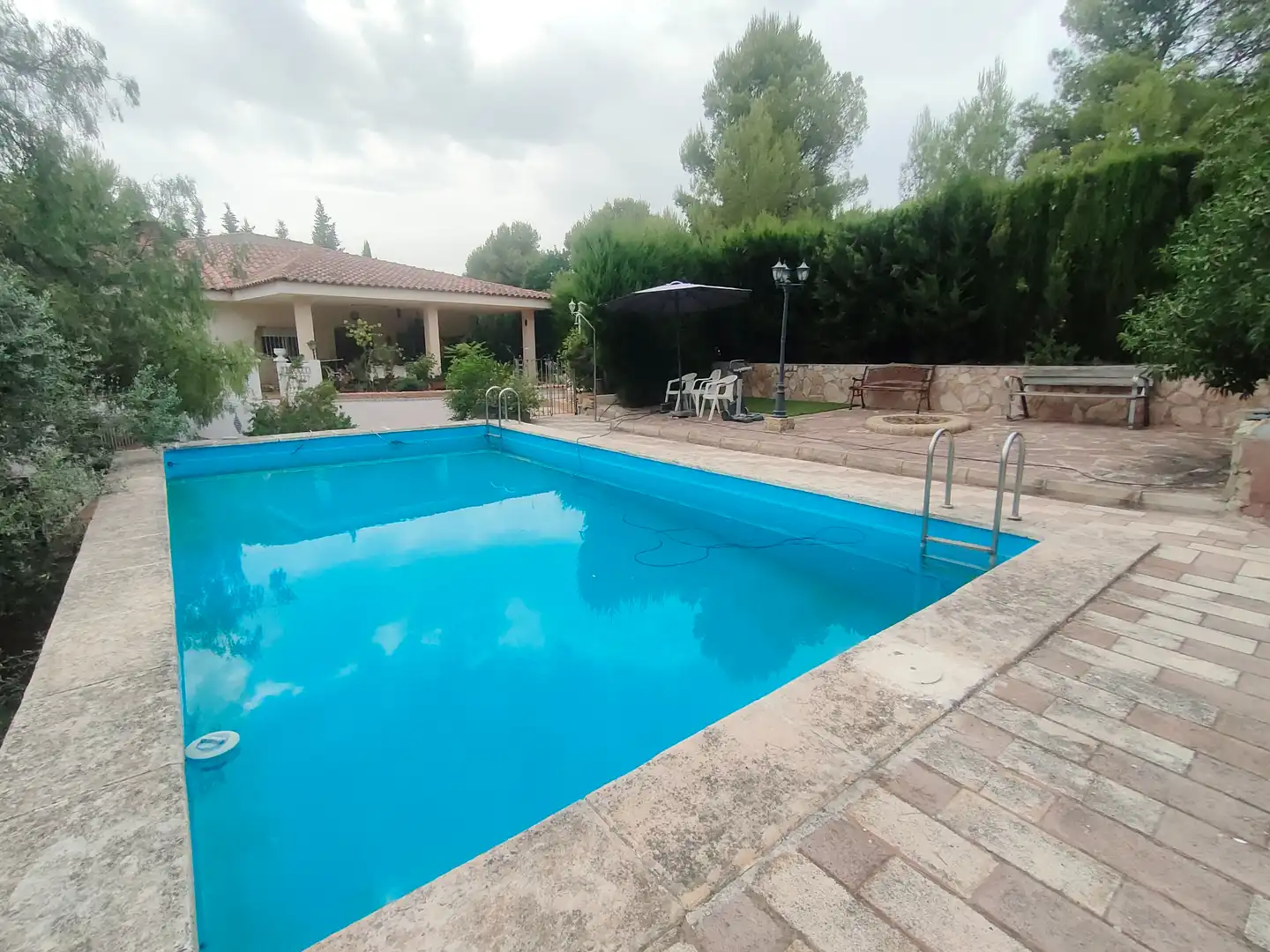 Piscina de Casa o chalet en venta en Turís con Jardín privado, Terraza y Trastero