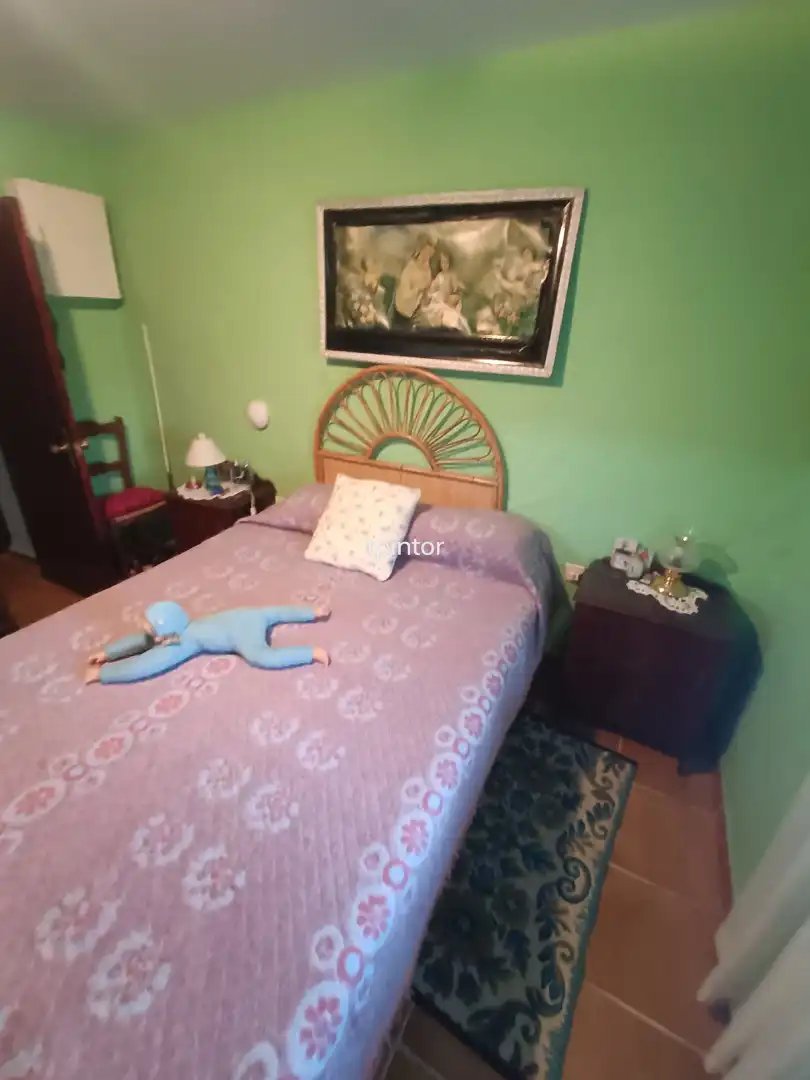 Bedroom of Houses for sale in Valencia de Alcántara  with Terrace, Swimming Pool and Furnished