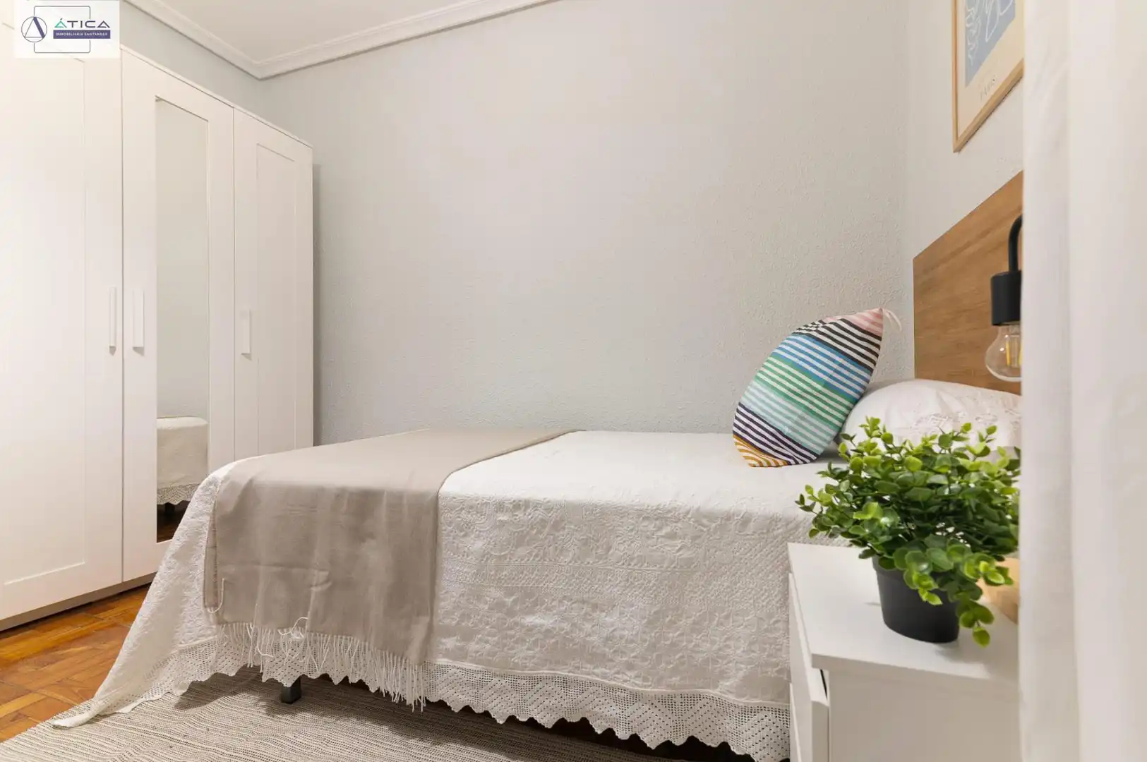 Habitación de Piso de alquiler en Santander con Calefacción y Amueblado
