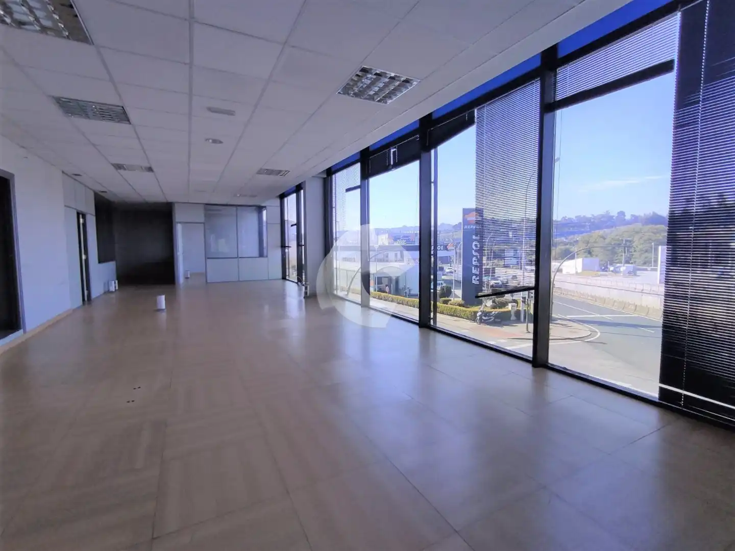 Büro zur Miete in Os Mallos, imagen 6