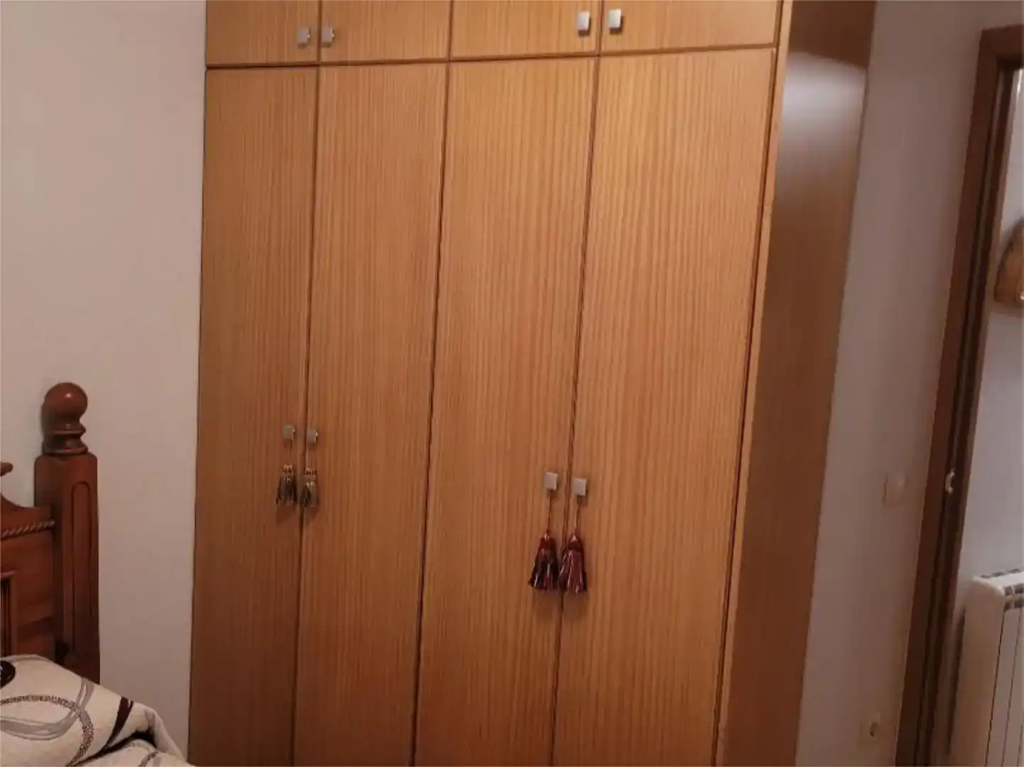 Habitación de Piso en venta en Salvacañete con Parquet, Trastero y Amueblado