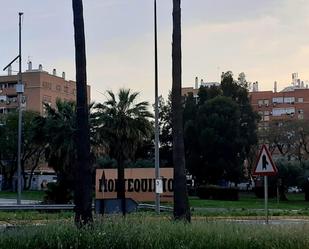 Vista exterior de Pis de lloguer en Montequinto amb Aire condicionat i Terrassa