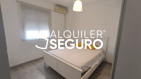 Foto 5 de Piso de alquiler en Thailandia , Colores - Entreparques, Sevilla Capital