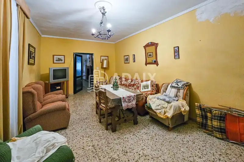Sala de estar de Casa o chalet en venta en Úbeda con Terraza, Trastero y Balcón