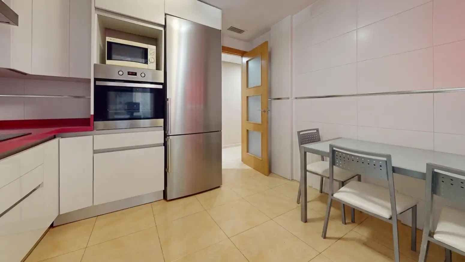 Flat with terrace for sale in Casco Urbano, imagen 7