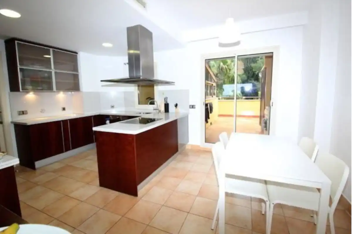 Apartment mit Pool zur Miete in MONTEMENOR-B SIERRA BLANC, imagen 9