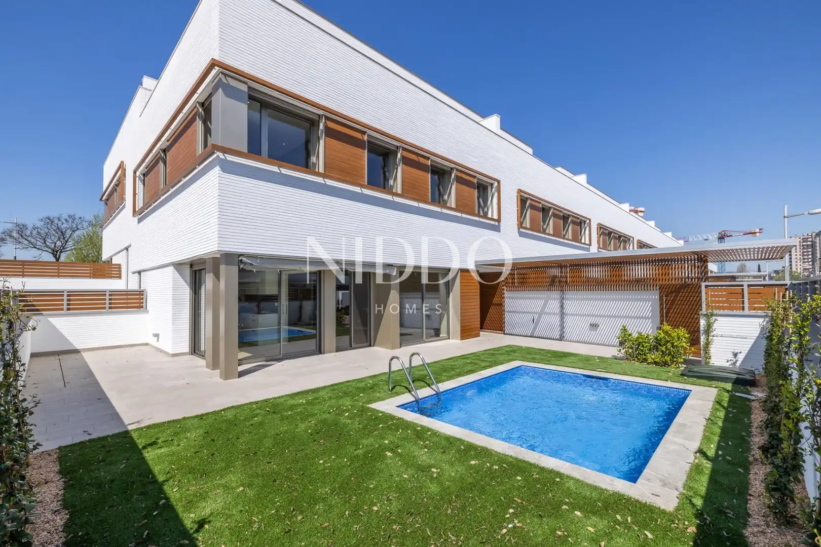 Exterior view of Detached homes for rent in Sabadell  with Air Conditioner, Heating and Private garden