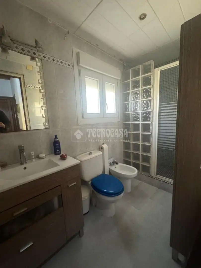 Bany de Casa o xalet en venda en Barcelona amb Terrassa
