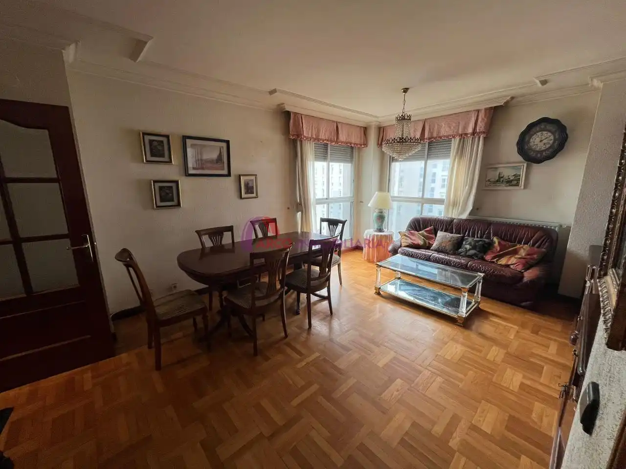 Piso en venta en Plaza Antonio José, Plantío - Alcampo