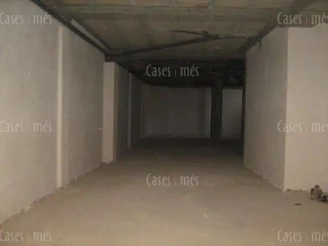 Local en venta en Rafelbuñol / Rafelbunyol