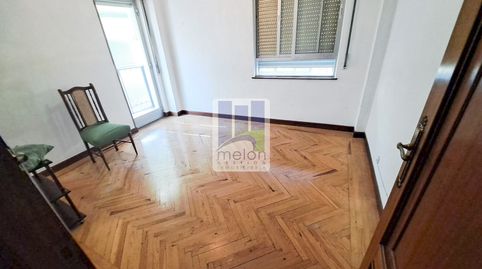Foto 2 de Piso en venta en S.francisco, Los Vadillos - R. Sanitaria - Pozanos, Burgos Capital