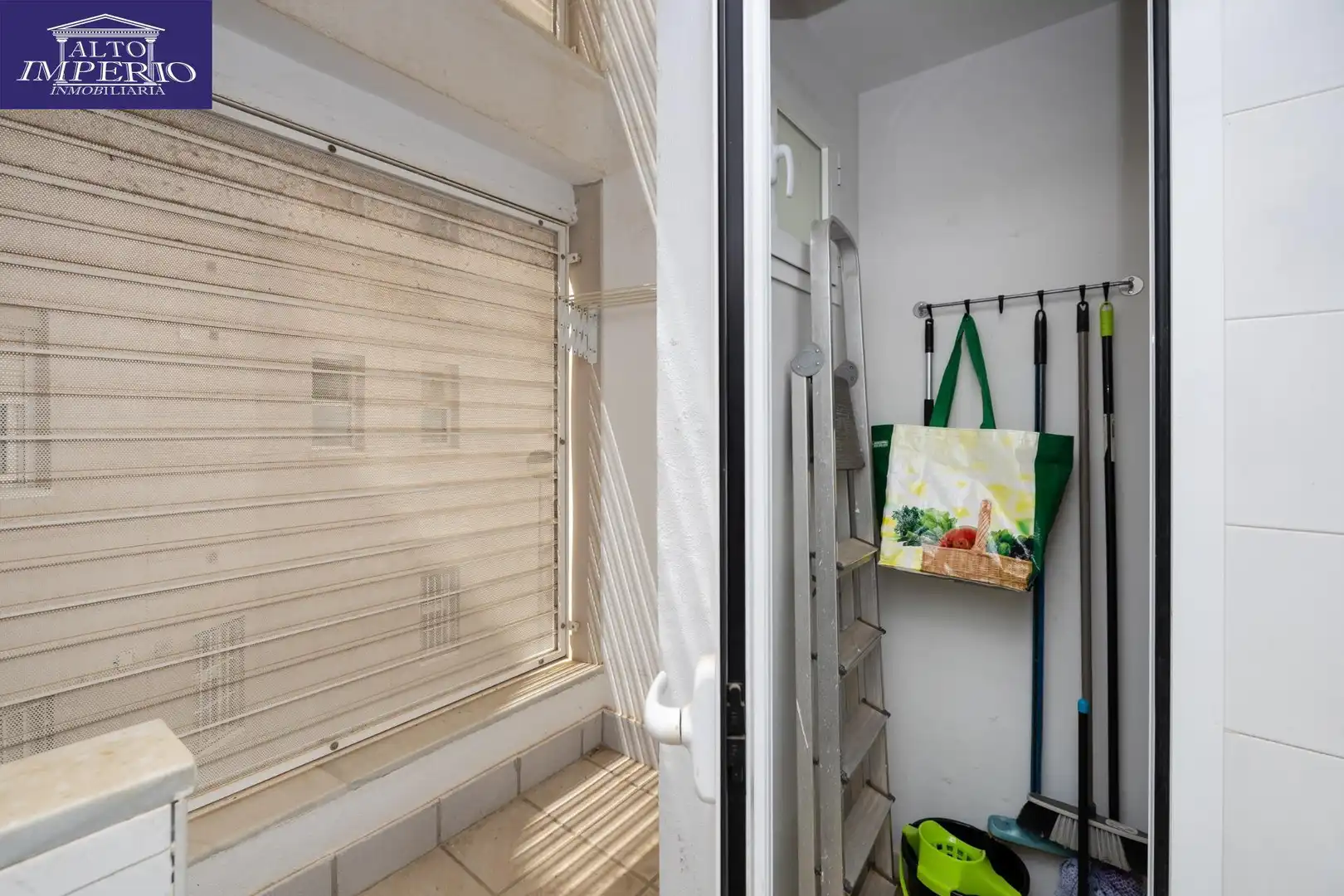 Flat with lift for sale in Genil, imagen 15