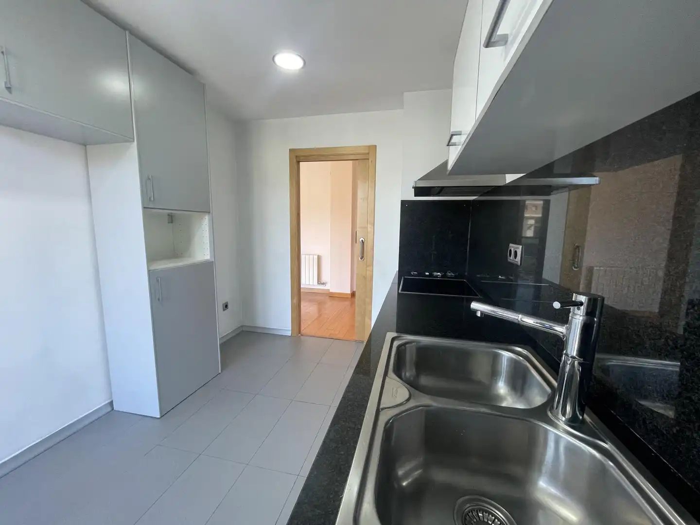 Cocina de Piso en venta en Igualada con Calefacción y Jardín privado