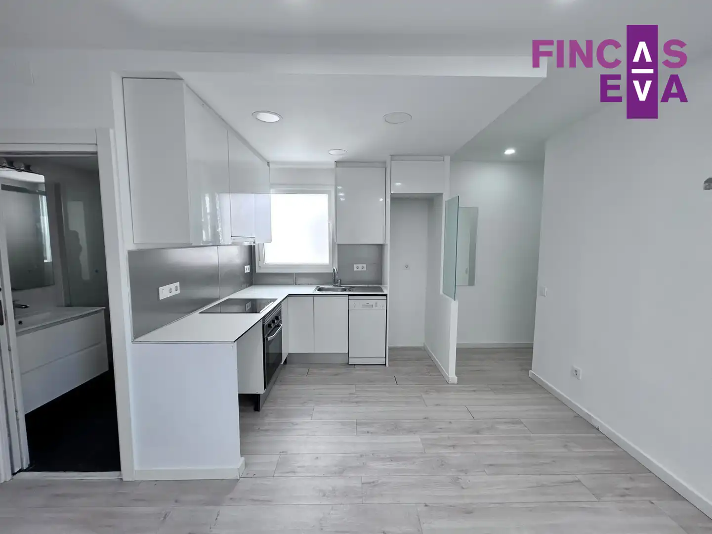 Kitchen of Flat for sale in Barcelona  with Parquet flooring