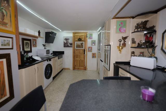 Piso en Venta en Calle Jazmines, 16 en Ugíjar