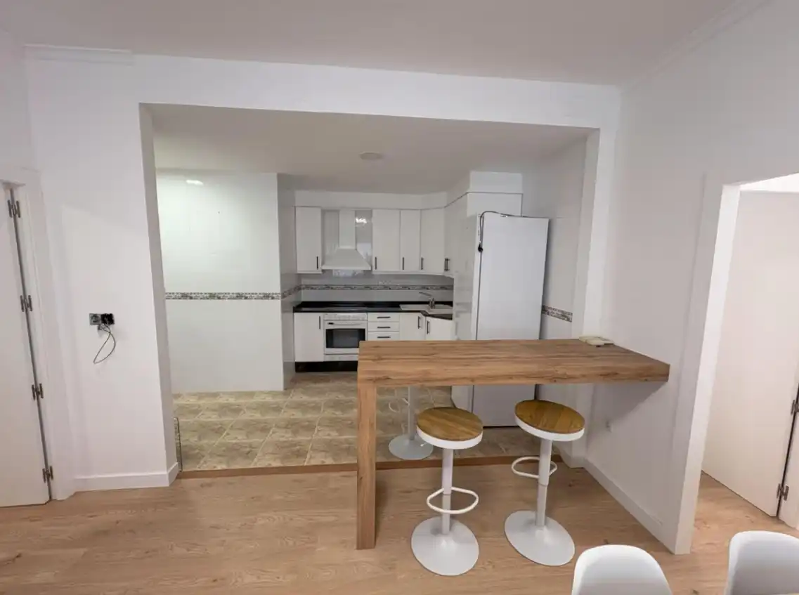 Kitchen of Flat for rent in Sagunto / Sagunt  with Air Conditioner, Furnished and Oven