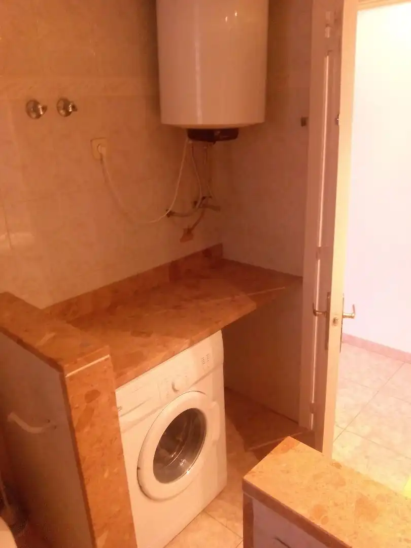 Cocina de Planta baja de alquiler en Sant Joan Despí con Calefacción, Horno y Se aceptan mascotas