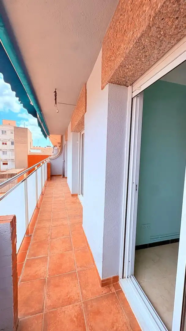 Terraza de Piso en venta en Castellar del Vallès con Calefacción y Terraza