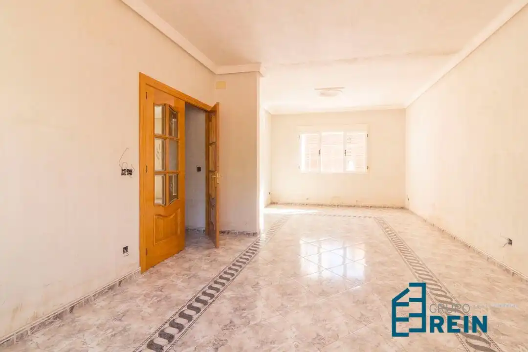 Chalet con jardín en venta en LARGO CABALLERO 1, imagen 18
