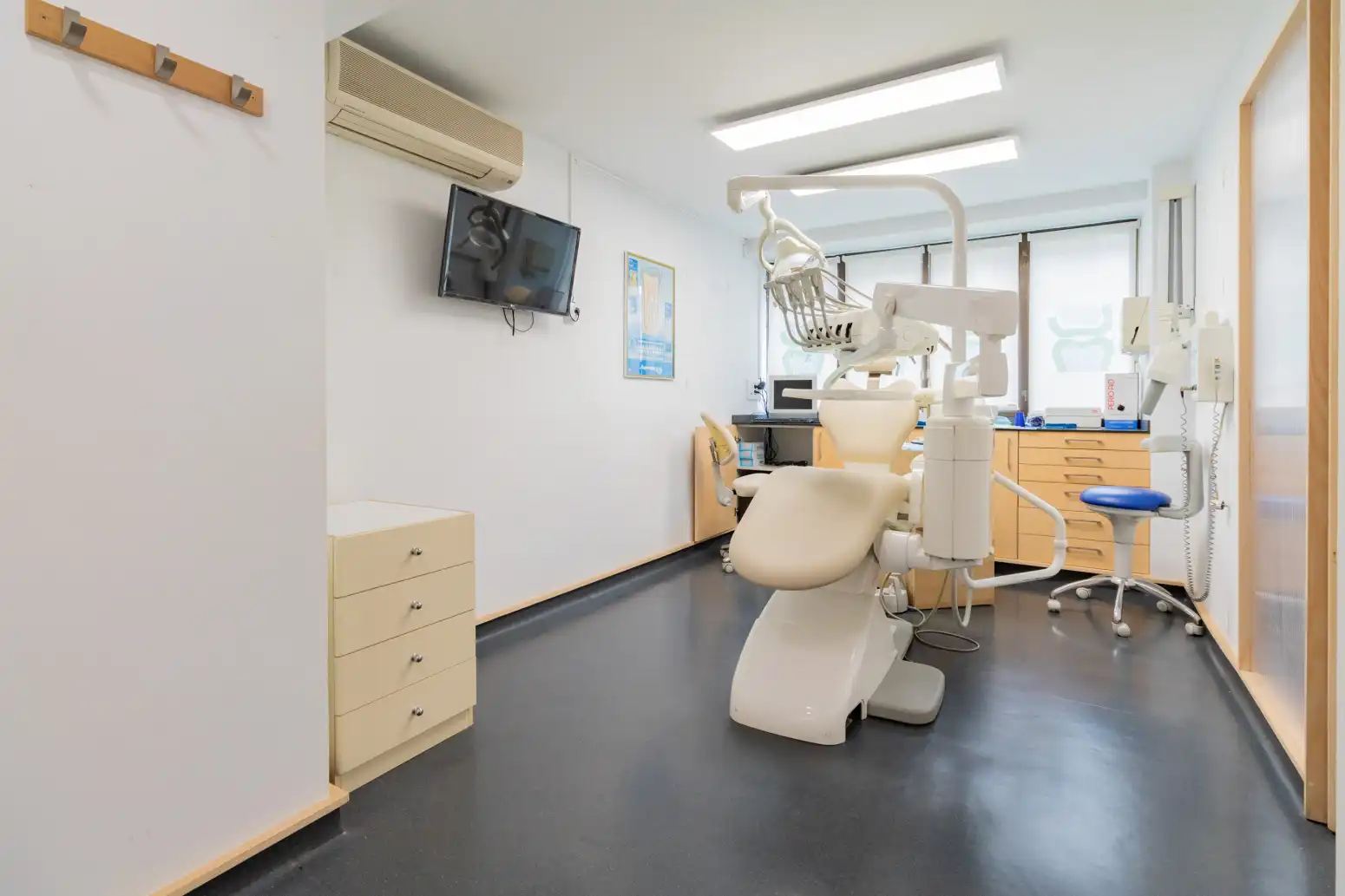 Büro zur Miete in Burlada / Burlata mit Heizung