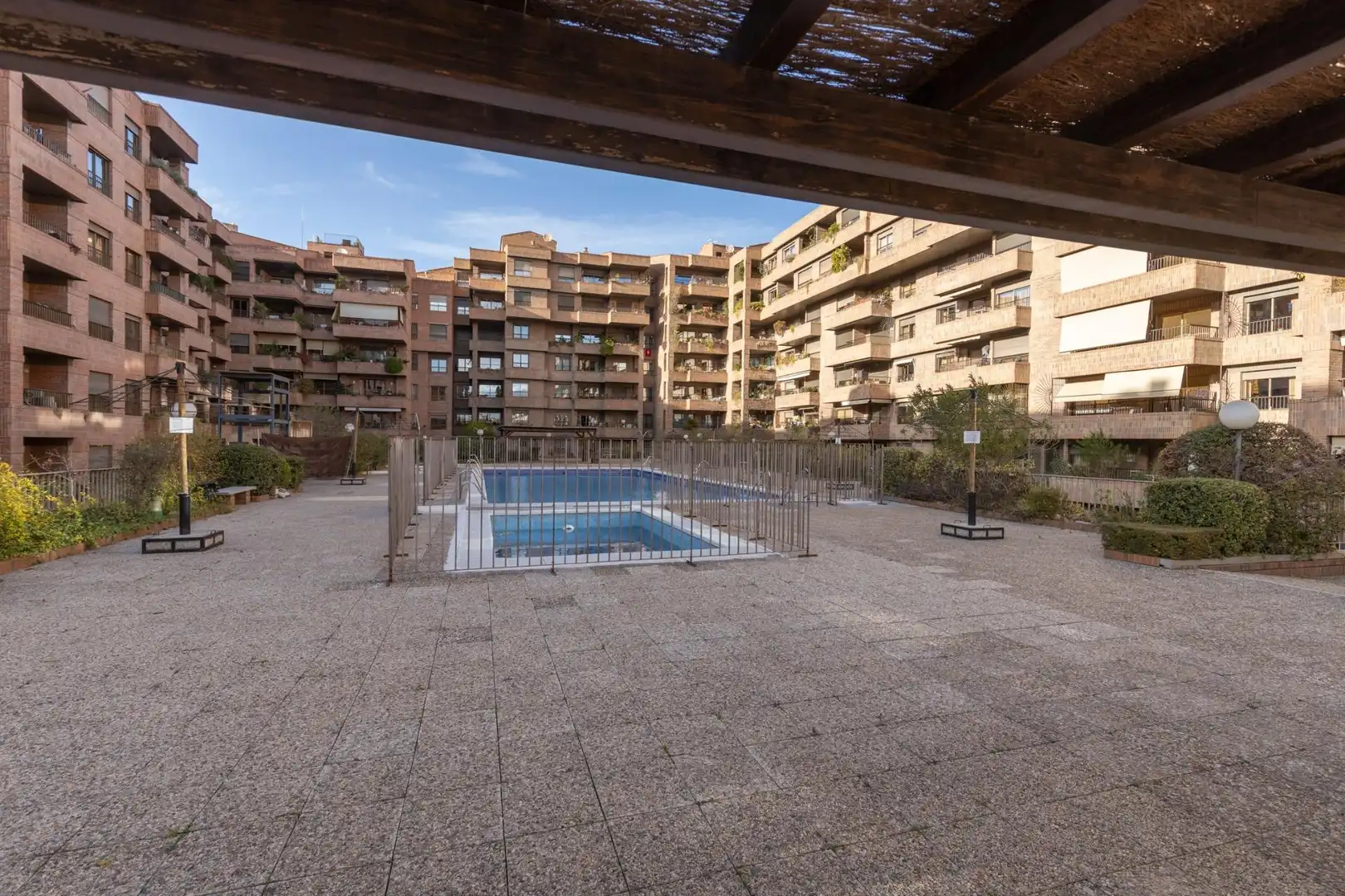Swimming pool of Apartments for sale in Granada  with Air Conditioner, Heating and Private garden
