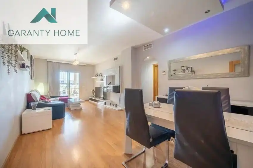 Living room of Flat for sale in Benalmádena  with Air Conditioner, Heating and Private garden