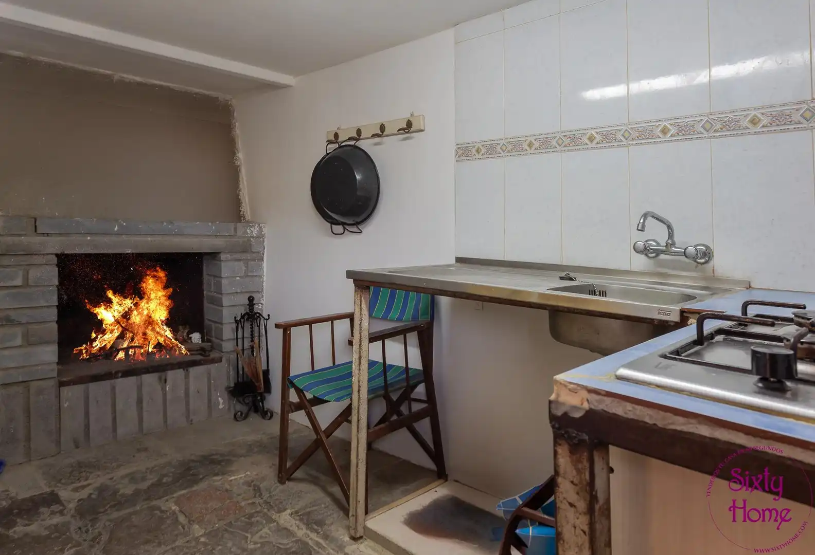 Kitchen of Houses for sale in Jaca  with Parquet flooring and Balcony
