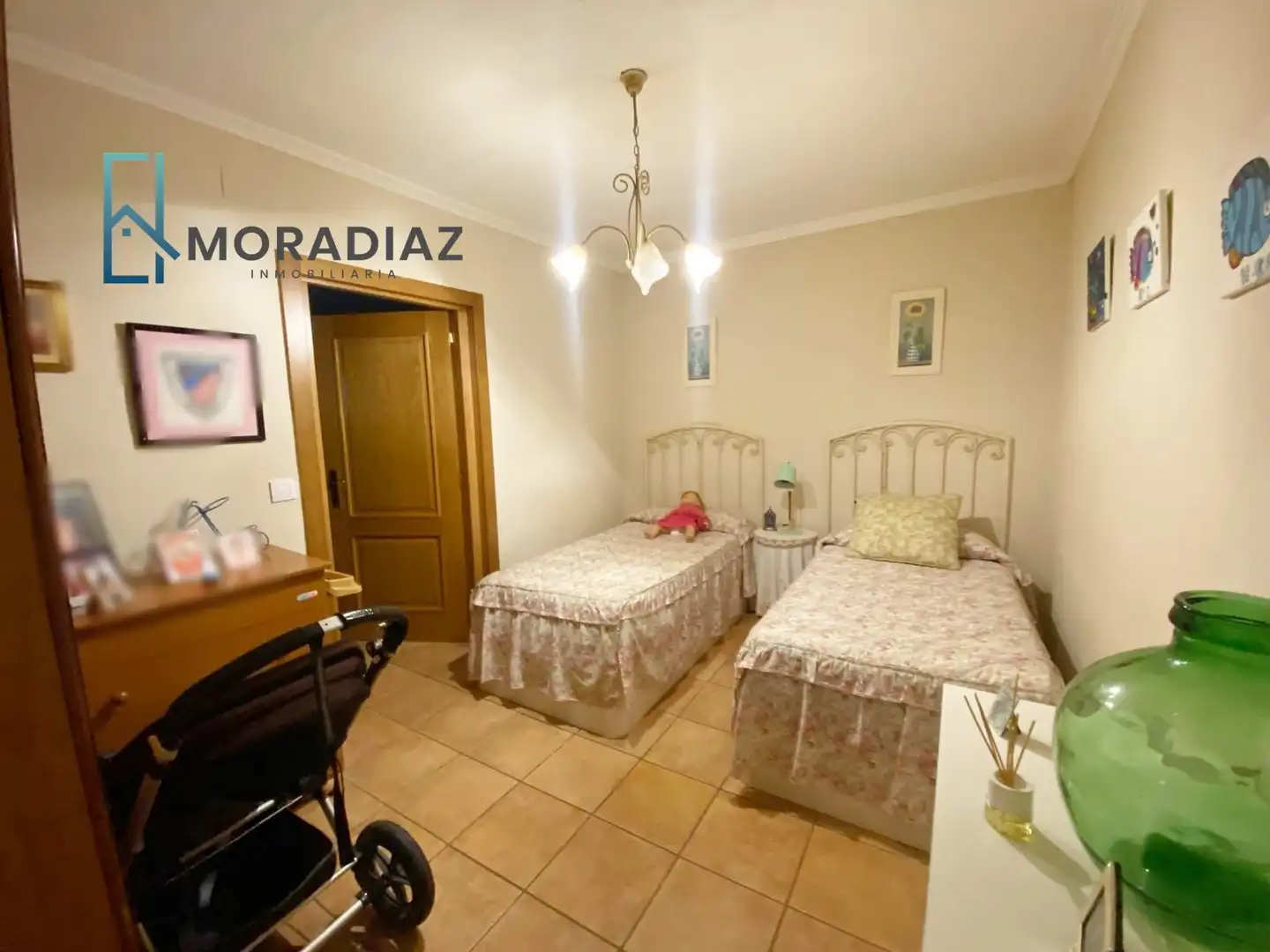 Habitación de Casa o chalet en venta en Villanueva de la Serena con Aire acondicionado, Calefacción y Jardín privado