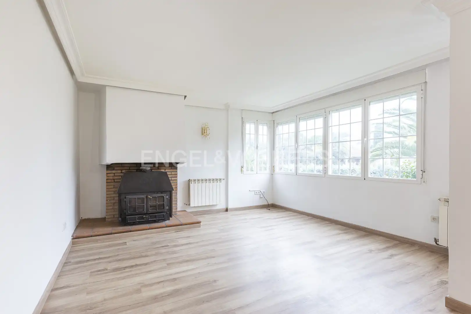 Living room of Houses for rent in Boadilla del Monte  with Air Conditioner, Heating and Private garden