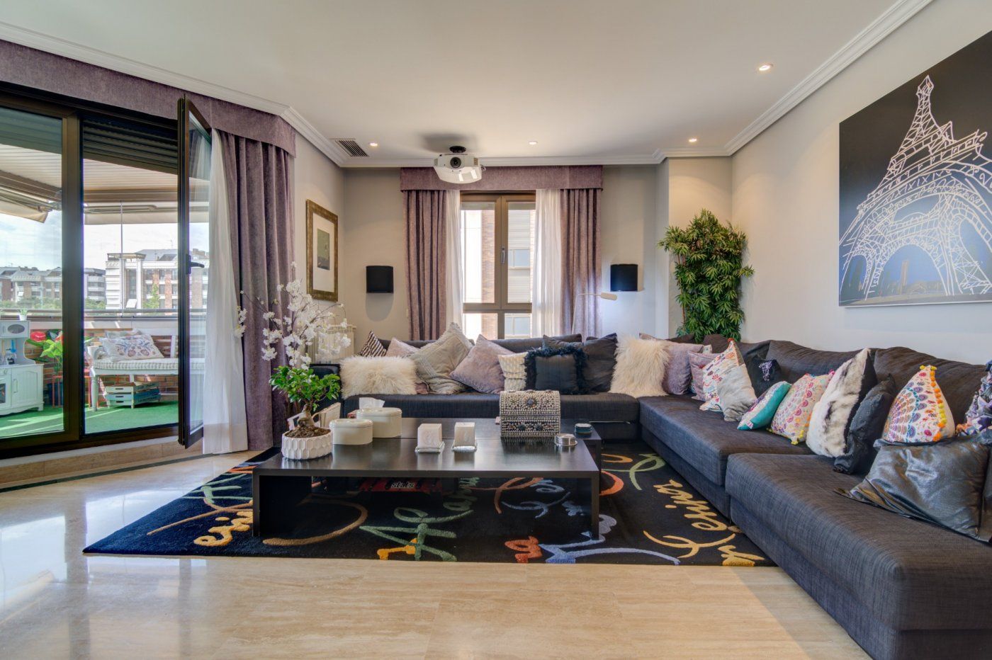 Living room of Flat to rent in Majadahonda  with Air Conditioner, Heating and Private garden