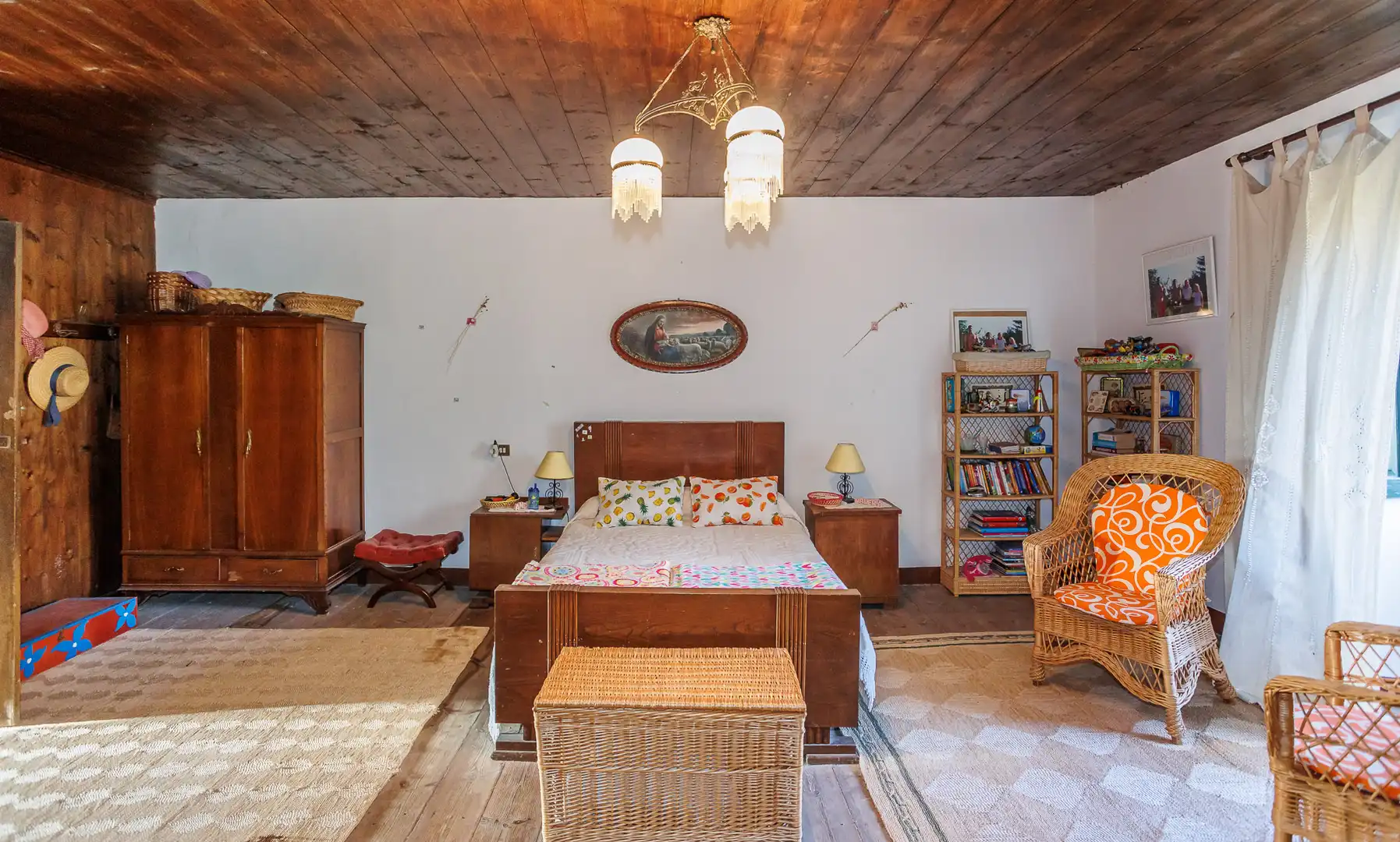 Habitación de Casa o chalet en venta en Lugo con Jardín privado, Terraza y Amueblado